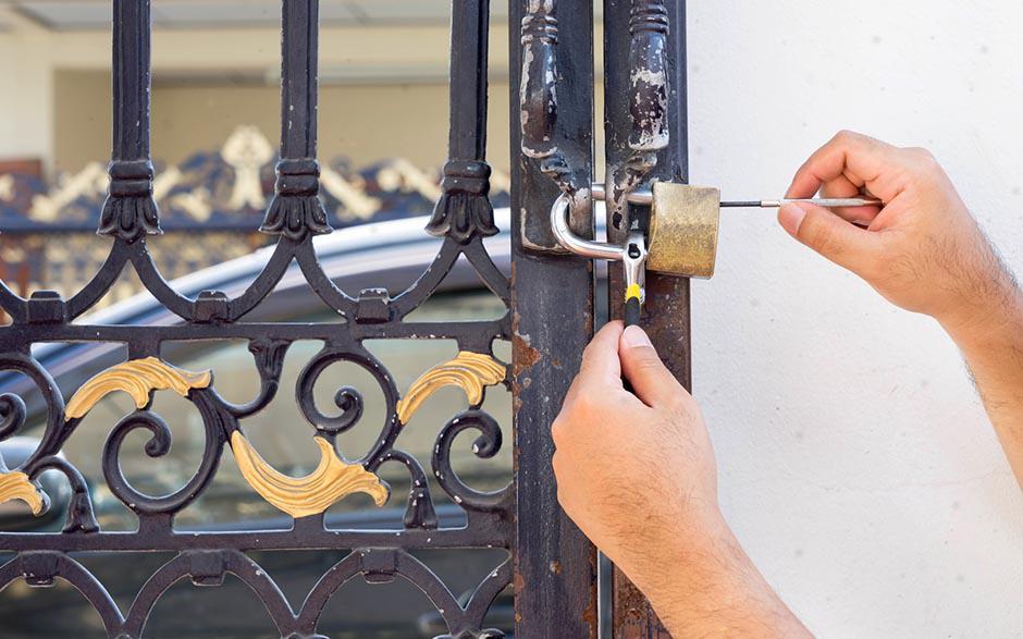 techniciens qualifiés serrurier ouverture de porte Savigny-le-Temple